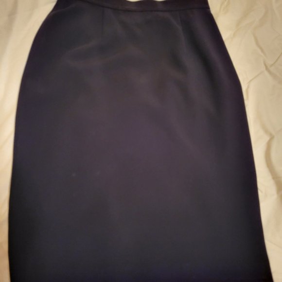 Jones New York Black Suit - Jacket and Skirt - Picture 3 of 4